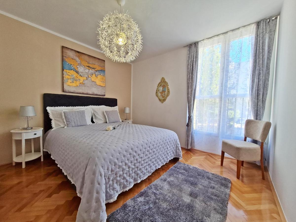 Beach Apartment Ivana Omiš Exteriör bild